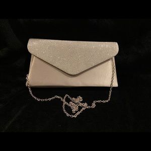 Silver clutch